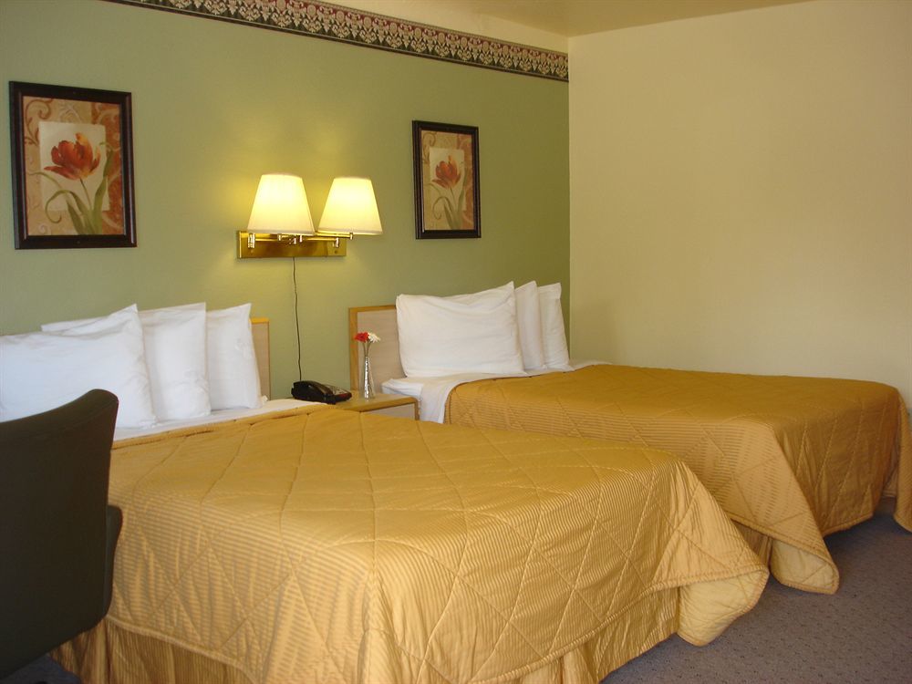 Value Inn Motel Eugene Airport Экстерьер фото