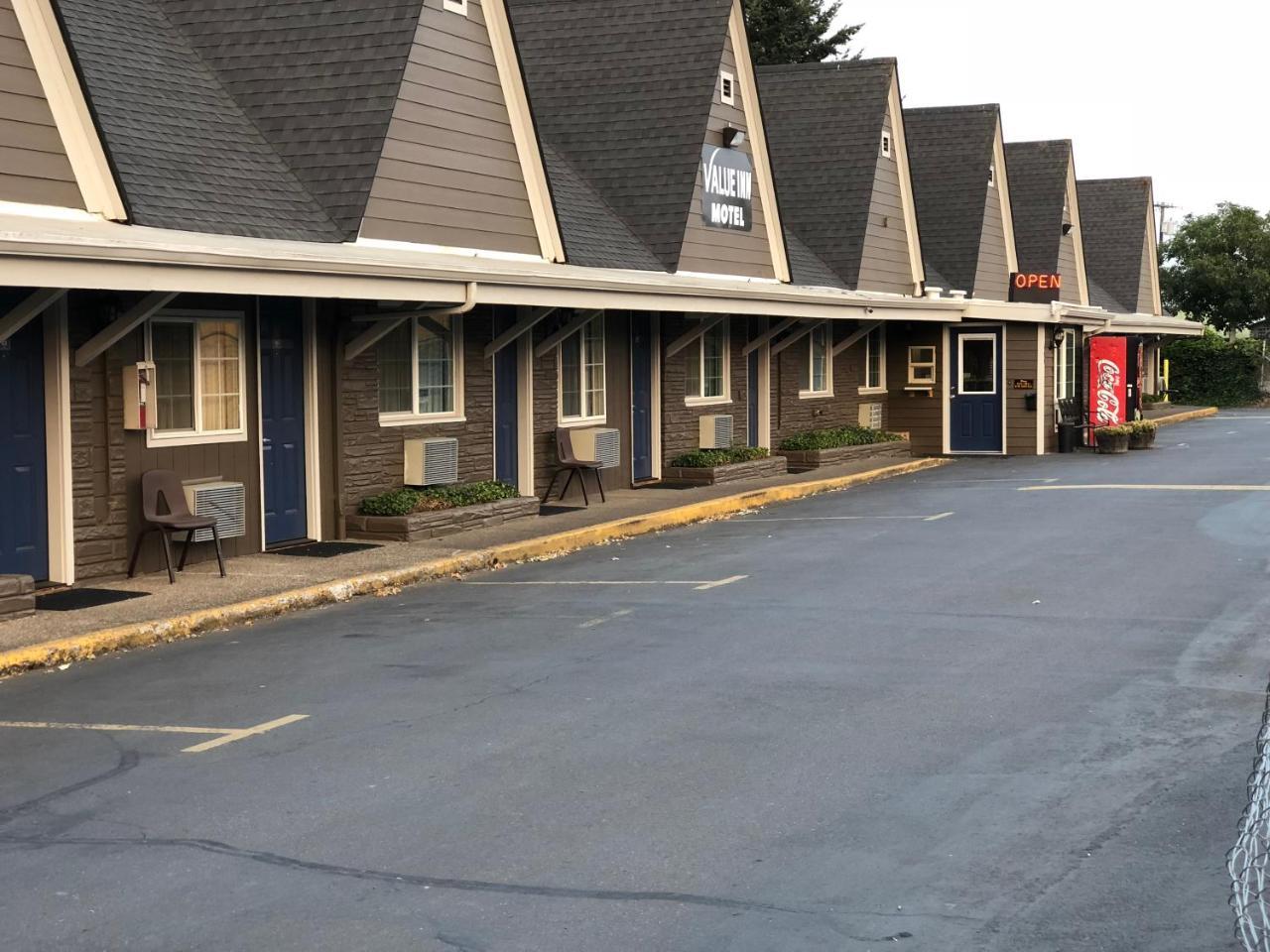 Value Inn Motel Eugene Airport Экстерьер фото