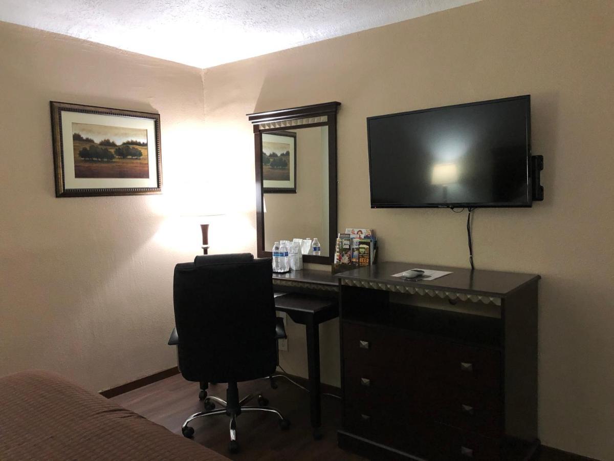 Value Inn Motel Eugene Airport Экстерьер фото